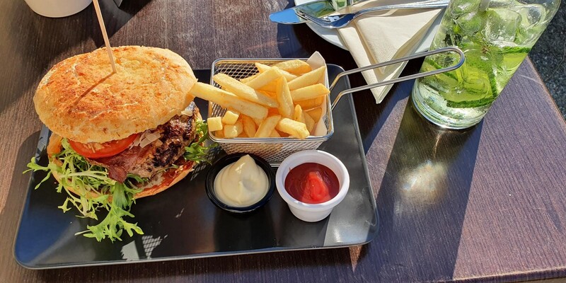 Leckere Burger in Baabe auf Rügen an der Ostsee