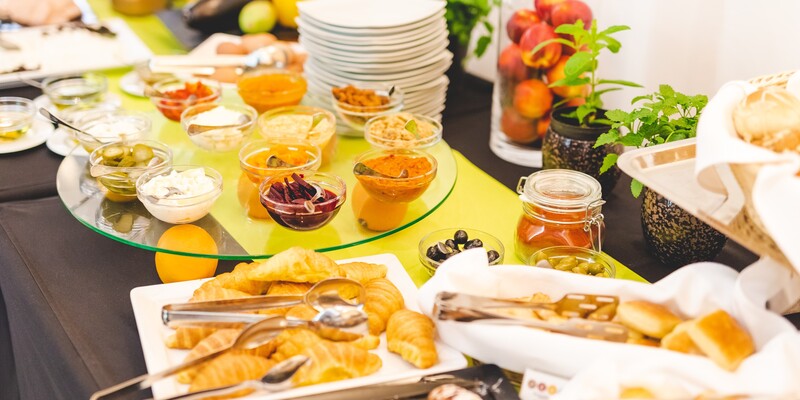 Frühstücksbuffet in Baabe auf Rügen, Strandhotel